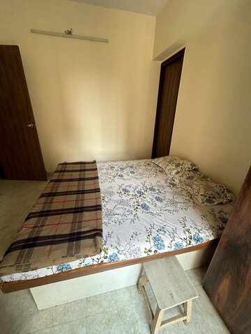 Master Bedroom in 2 BHK Apartment at Lodha Amara, Kolshet Road – for Sale