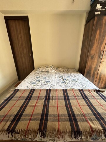 Master Bedroom in 2 BHK Apartment at Lodha Amara, Kolshet Road – for Sale