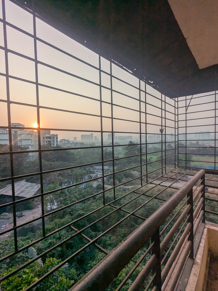 Balcony, mehta-amrut-angan-phase-ii 2 Bedroom 950 Sq.Ft. Apartment In Kalwa Thane 7893506