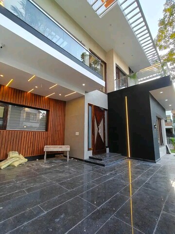 Parking in 5 BHK Independent House at Sector 125 – for Sale