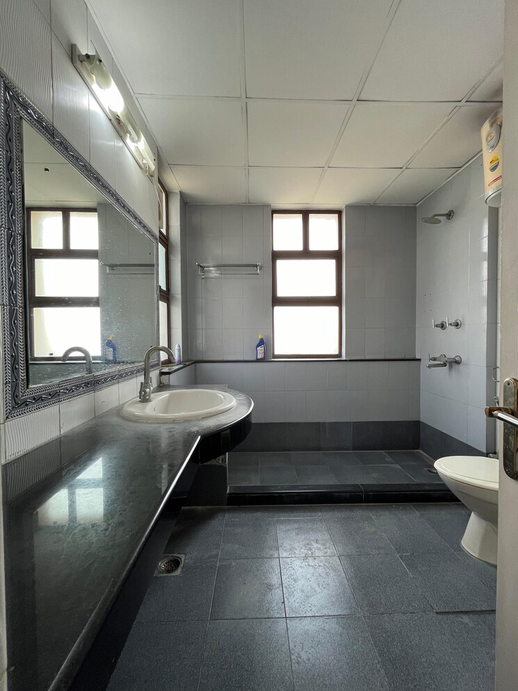 Kitchen, navraj-the-antalyas 4 Bedroom 2553 Sq.Ft. Builder Floor In Sector 37d Gurgaon 7893610