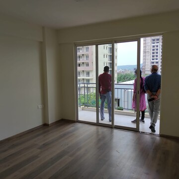 Room in 2 BHK Apartment at Godrej Meridien, Mohammad Heri Village – for Rent
