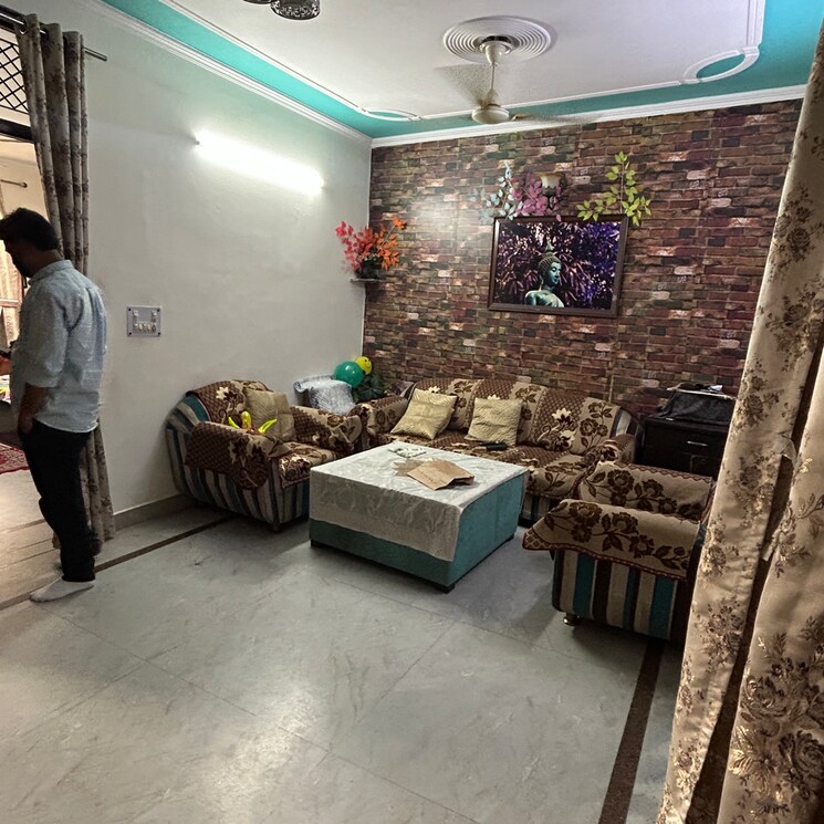 Living Room, shastri nagar 3 Bedroom 900 Sq.Ft. Builder Floor In Shastri Nagar Delhi 7893763