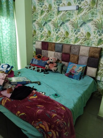 Bedroom in 2 BHK Apartment at Sector 121 – for Rent