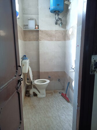 2 BHK Builder Floor For Rent in Krishna Nagar Delhi  7893828