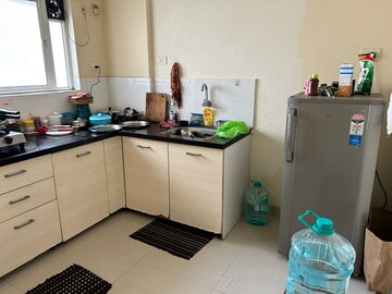 1 BHK Apartment For Rent in Amanora Metro Tower, Hadapsar
