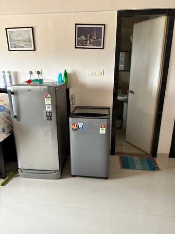 Furnished Amenities in 1 BHK Apartment at Amanora Metro Tower, Hadapsar – for Rent