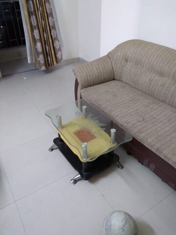 Master Bedroom in 1 BHK Apartment at Amanora Metro Tower, Hadapsar – for Rent