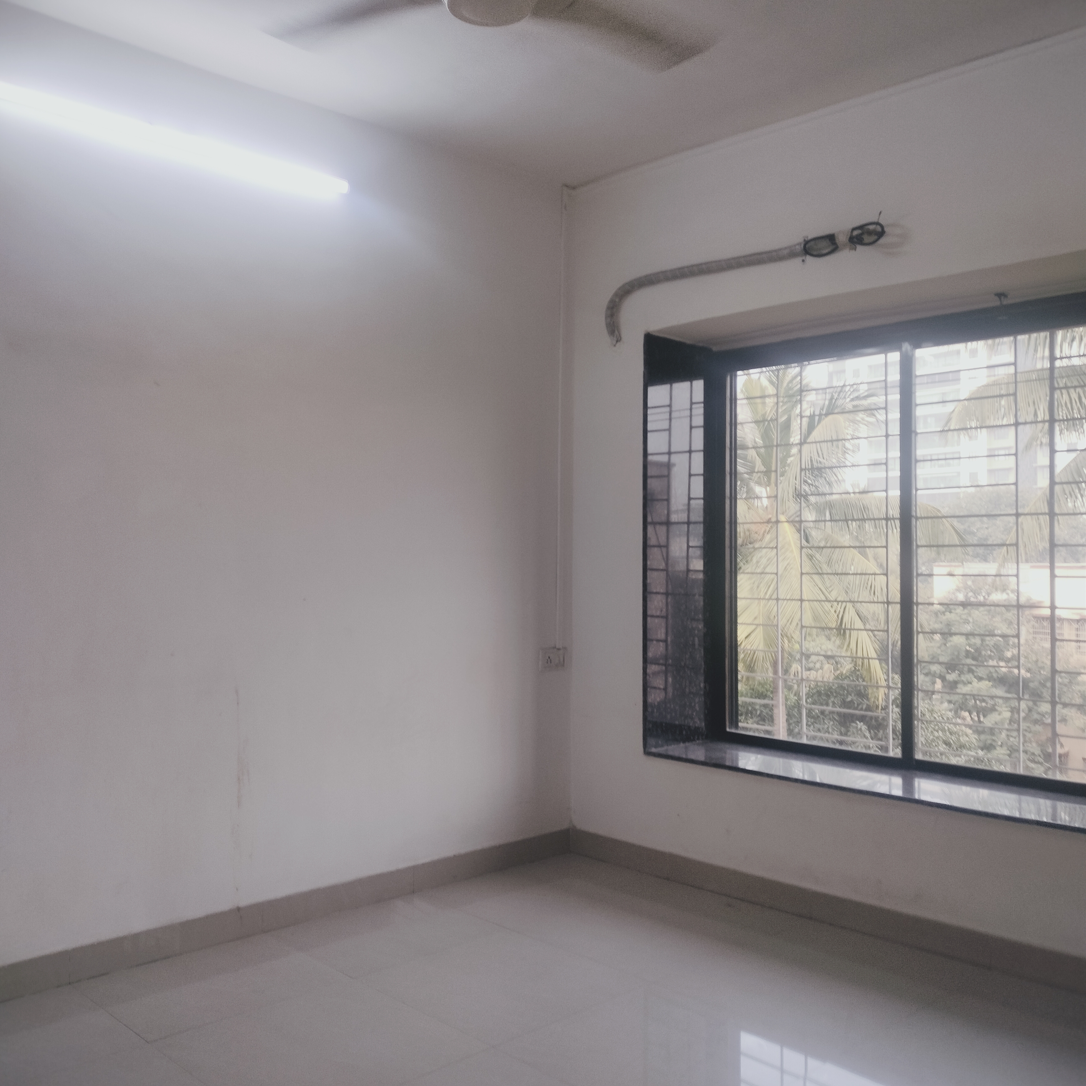2 BHK 1000 Sq.Ft. Apartment in Archana CHS Andheri West