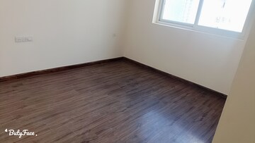 Room in 3 BHK Apartment at Emaar The Palm Drive-The Premier Terraces, Sector 66 – for Rent