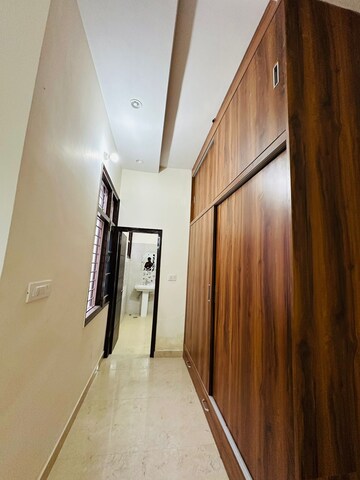Master Bedroom in 6 BHK Independent House at Patiala Road – for Sale