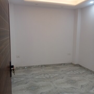 Master Bedroom in 3 BHK Builder Floor at Chattarpur – for Sale