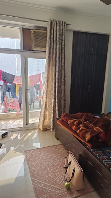 Bedroom in 3 BHK Apartment at Sector 78 – for Rent