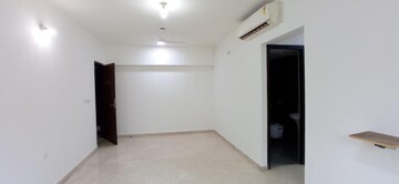 2 BHK Apartment For Rent in Lodha Splendora, Ghodbunder Road