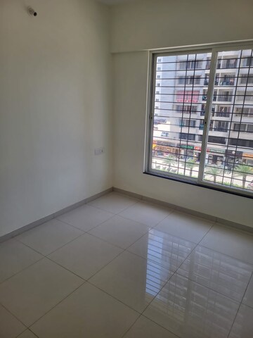 Room in 2 BHK Apartment at Kolte Patil Life Republic, Hinjewadi – for Rent