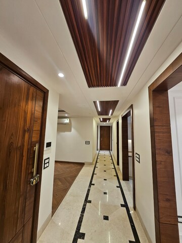 Building Lobby in 4 BHK Builder Floor at Raj Nagar – for Sale