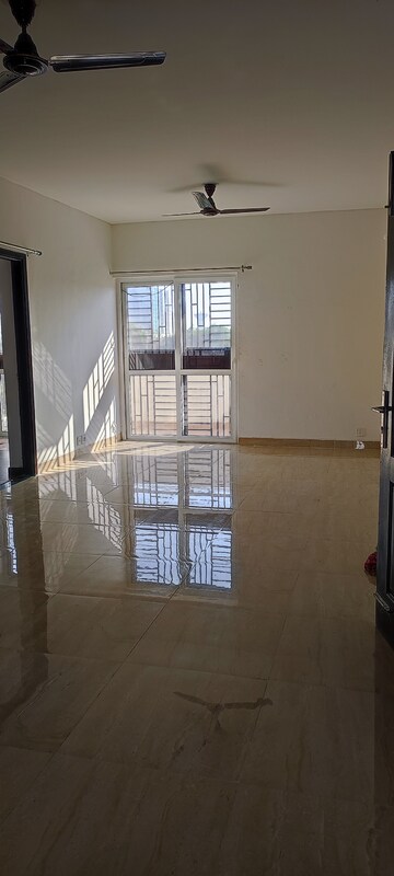 Room in 3 BHK Builder Floor at BPTP Park Elite Floors Sector 88, Sector 88 – for Rent