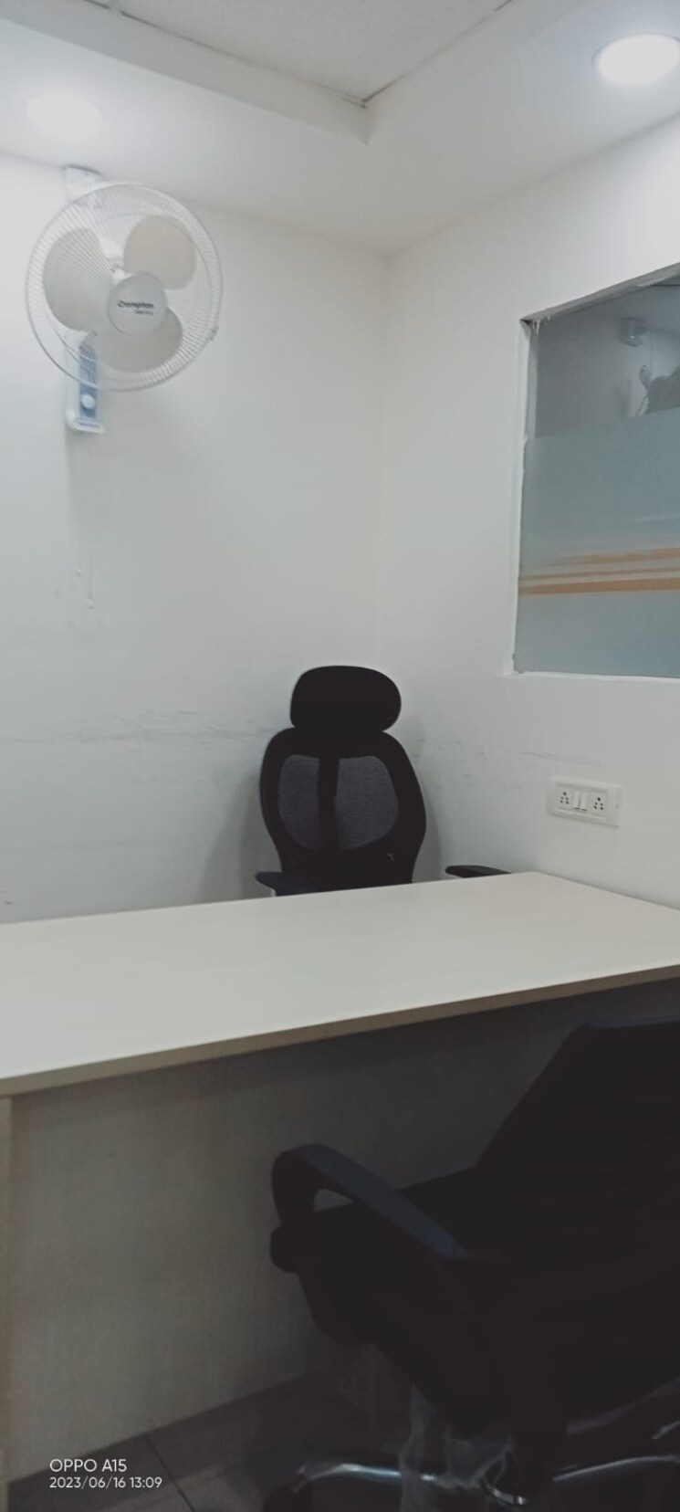 undefined, sector 4 Commercial Office Space 700 Sq.Ft. In Sector 4 Noida 7890681