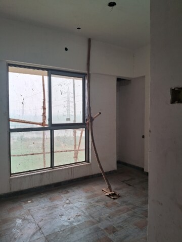 Room in 2 BHK Apartment at Labdhi Seabreeze, Wadala – for Sale