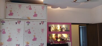 Furnished Amenities in 2 BHK Apartment at Vijay Park, Kasarvadavali – for Rent