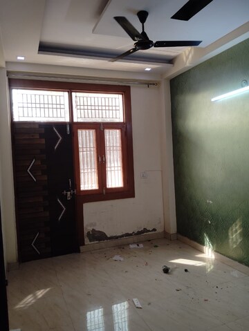 Room in 2 BHK Builder Floor at Niti Khand – for Sale