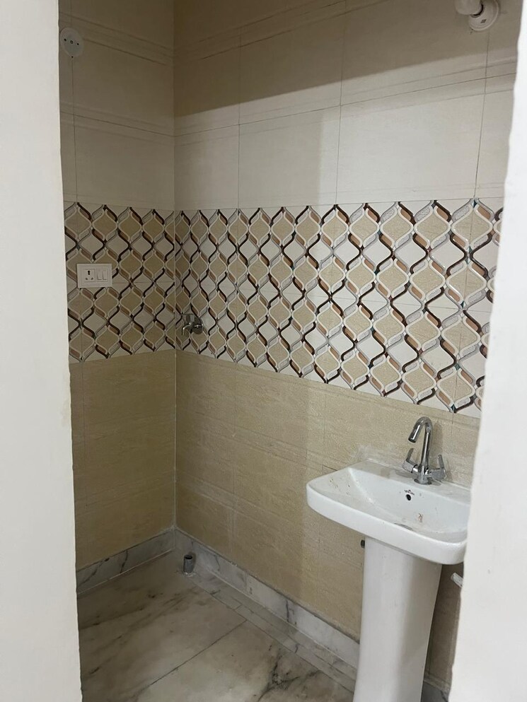 Bathroom, besa 2 Bedroom 850 Sq.Ft. Apartment In Besa Nagpur 7894199