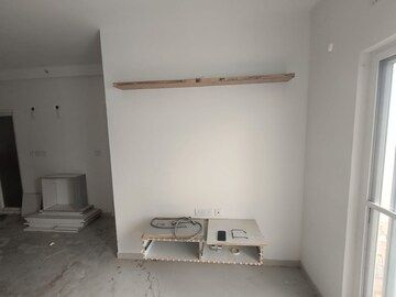 Room in 2 BHK Apartment at Bileshivale – for Sale