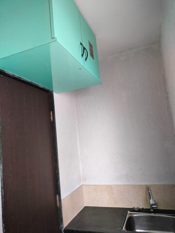 Room in 3 BHK Apartment at Kolte Patil Life Republic, Hinjewadi – for Rent