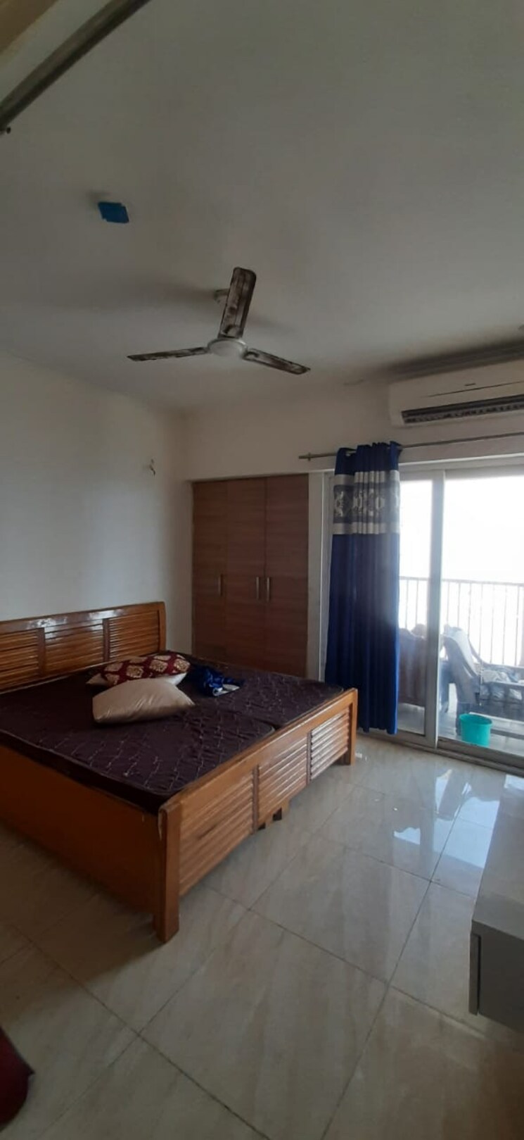 Living Room, mahagun-mywoods 2 Bedroom 935 Sq.Ft. Apartment In Sector 16c Greater Noida Greater Noida 7894312