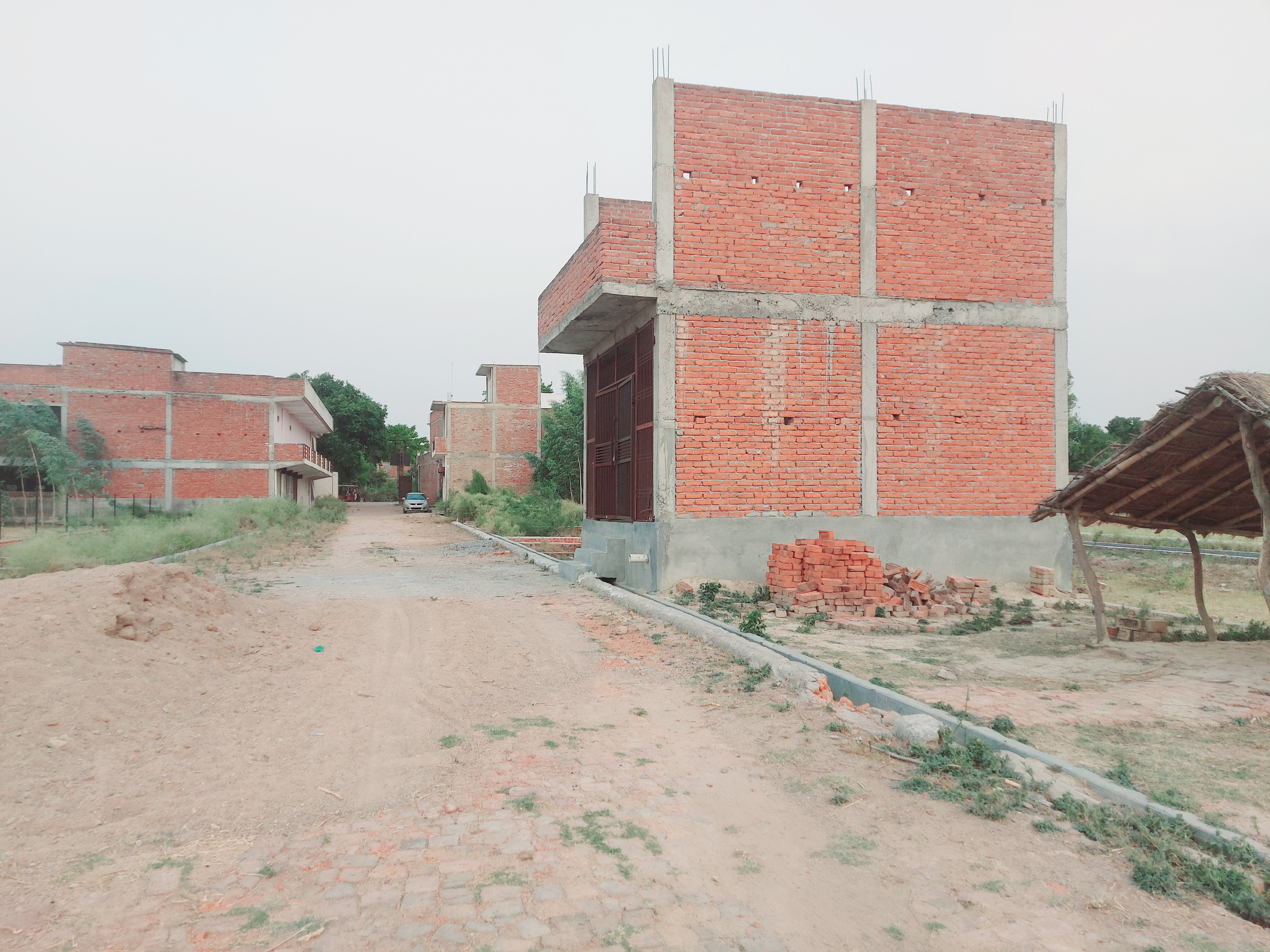 Plot For Sale in Rise Town Residency 