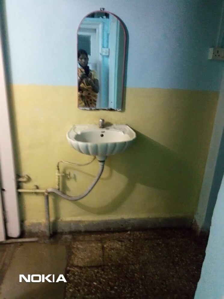 Bathroom, anand-park-aundh 1 Bedroom 4000 Sq.Ft. Apartment In Aundh Pune 7894310