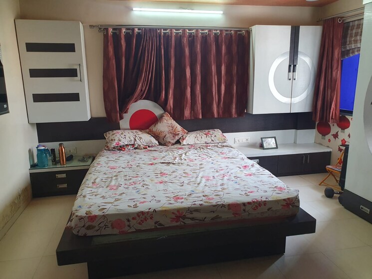 Master Bedroom, gera-emerald-city-baner 3 Bedroom 1600 Sq.Ft. Apartment In Baner Pune 7894368