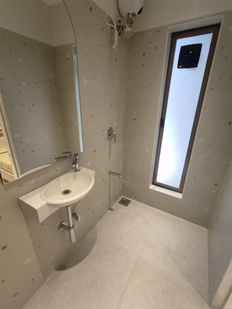 Bathroom, shree-ram-krishna-garden 1 Bedroom 400 Sq.Ft. Apartment In Mira Road East Thane 7894388