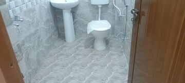 Bathroom in 2 BHK Apartment at Indira Nagar – for Rent