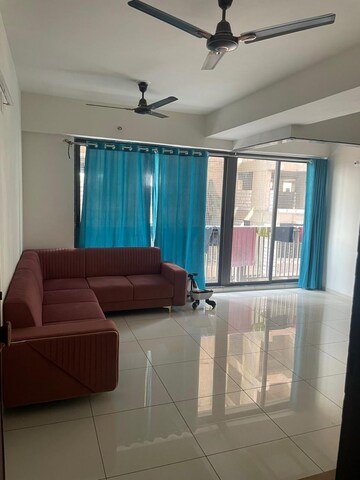 3 BHK Apartment For Rent in Near Vaishno Devi Circle On Sg Highway