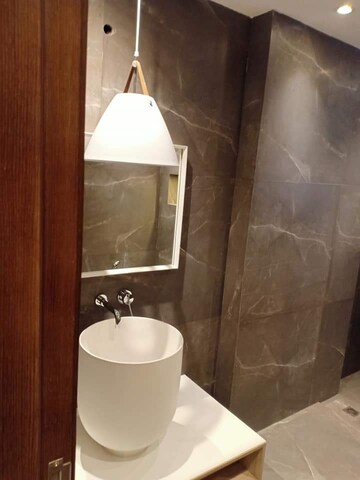 Bathroom in 4 BHK Builder Floor at Sector 9 – for Rent