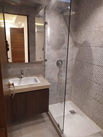 Bathroom in 4 BHK Builder Floor at Sector 9 – for Rent