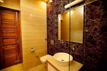 Bathroom in 3 BHK Builder Floor at Sector 14 – for Rent