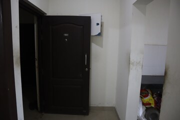 Furnished Amenities in 3.5 BHK Apartment at PRA The Lake District Phase I, Kondhwa – for Sale