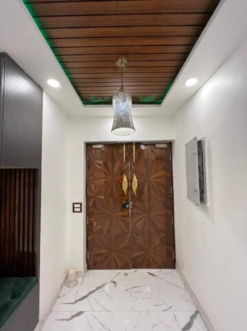Furnished Amenities in 3 BHK Builder Floor at Sector 15 – for Rent