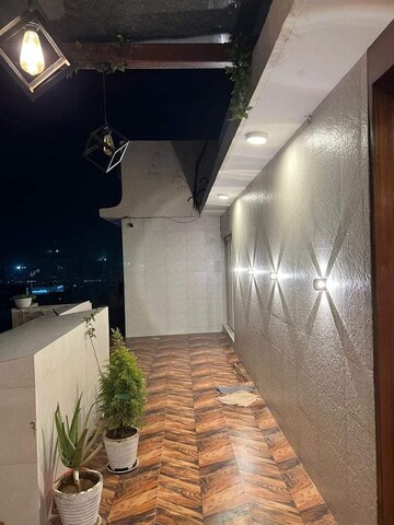 Building Lobby in 3 BHK Builder Floor at Sector 15 – for Rent