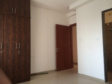 Room in 3 BHK Apartment at Hinjewadi – for Rent
