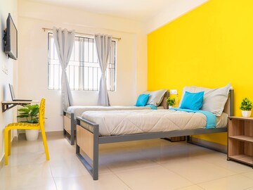  Pg For Rent in Industrial Area