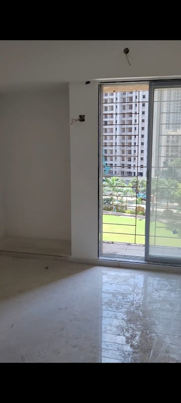 Master Bedroom in 2 BHK Apartment at Mahavir Kalpavruksha, Ghodbunder Road – for Sale