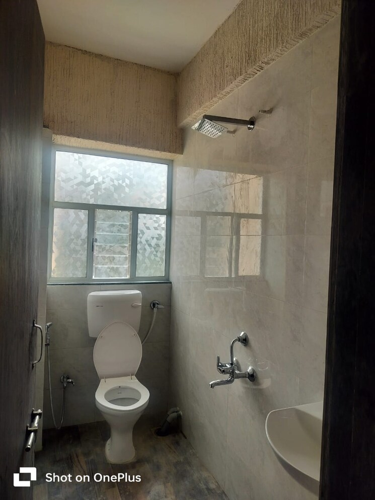 Bathroom, pinnac-gangotri 2 Bedroom 850 Sq.Ft. Apartment In Aundh Pune 7895119
