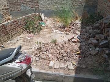  Plot For Sale in Mohan Garden