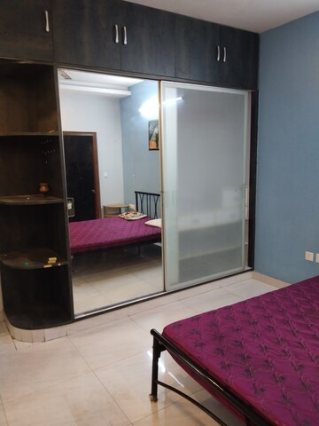 Bedroom in 2.5 BHK Apartment at Green India Place, Rajat Vihar – for Rent