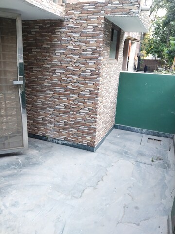  2.5 BHK Apartment at Green India Place, Rajat Vihar – for Rent