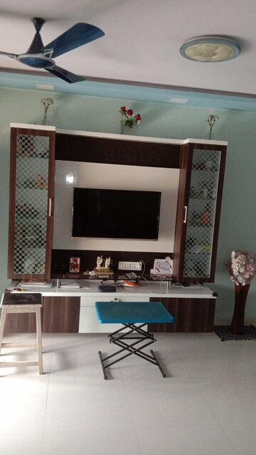 Room in 2 BHK Apartment at Jvm Florencia, Ghodbunder Road – for Rent