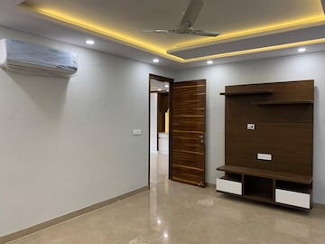 4 BHK Builder Floor For Rent in Sector 14 Faridabad  7895267